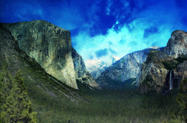 Mountains of Yosemite National Park