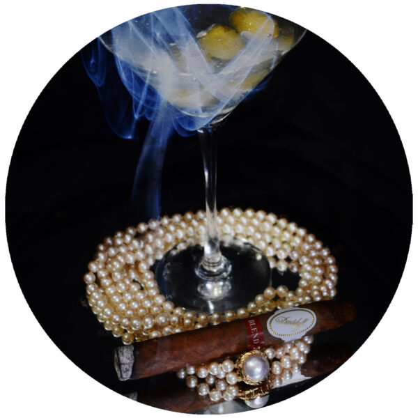 Blend Bar Martini Pearls Davidoff Cigar Art