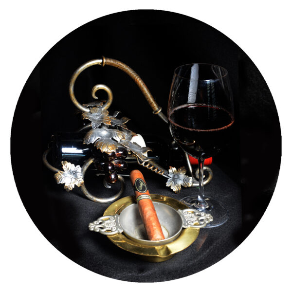 Davidoff Escurio Cigar and Wine Art
