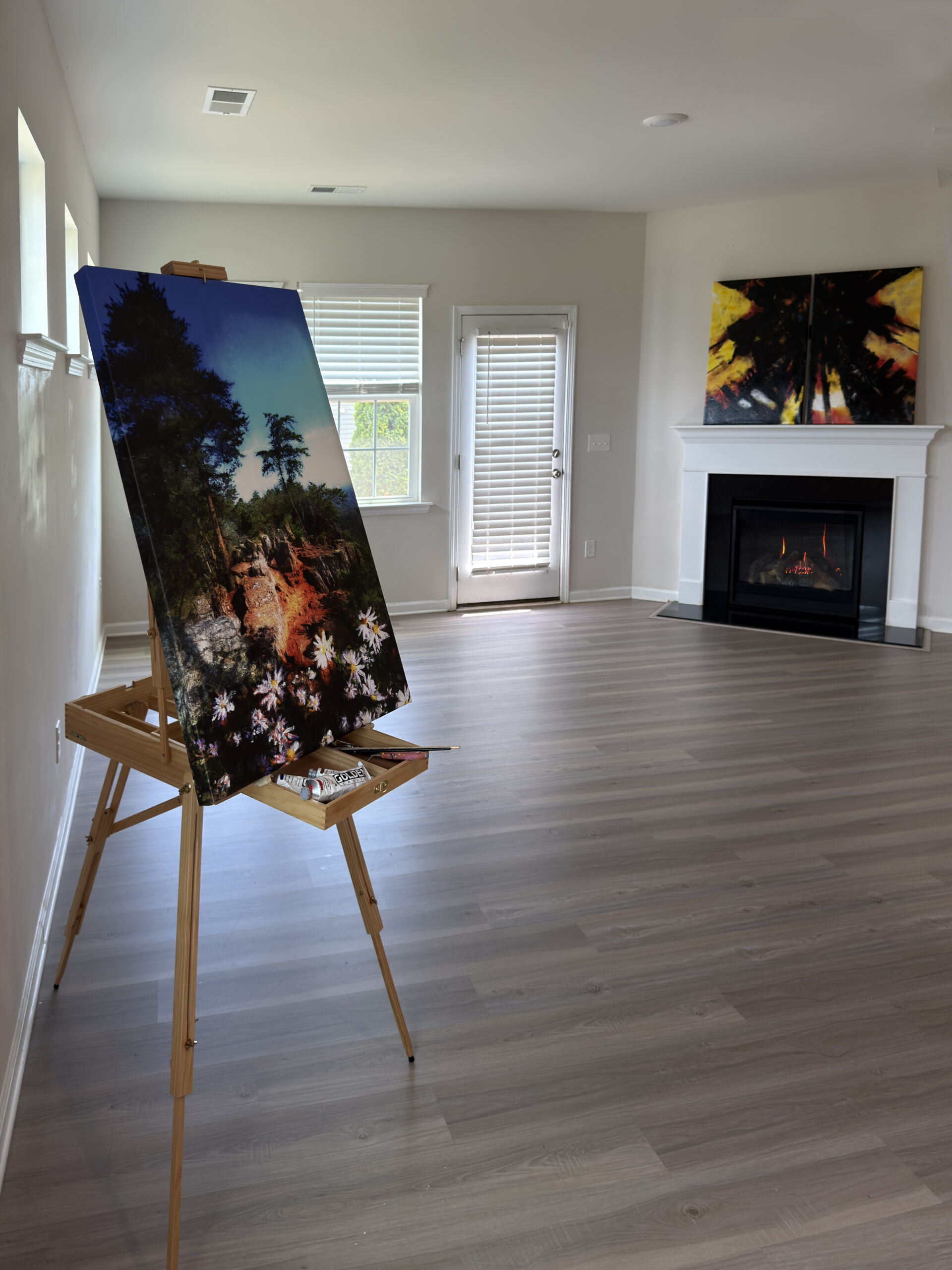 119 port bow drive living room